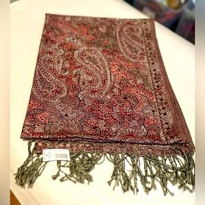 Paisley  shimmer scarf